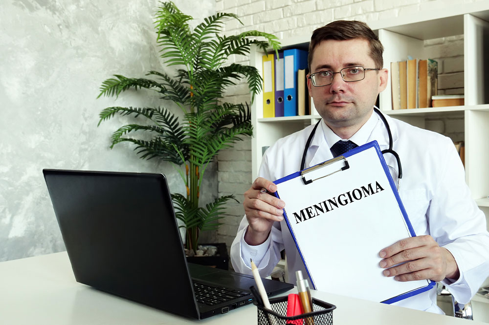 Meningioma – Causes, top symptoms, and management