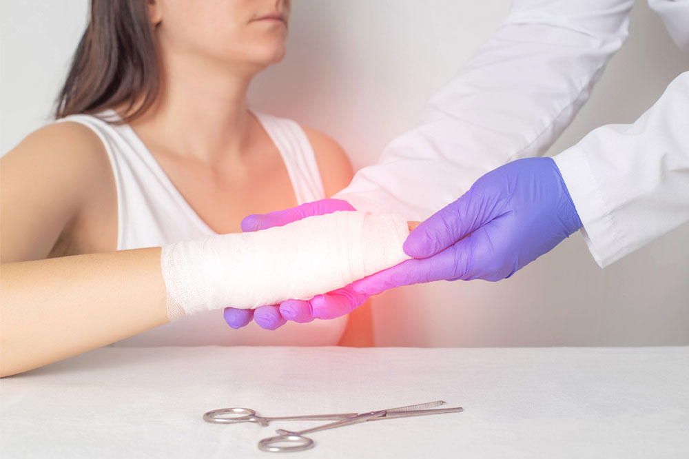 Aseptic necrosis – Symptoms, causes, and management