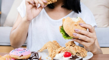 Binge eating disorder – Symptoms, causes, and management