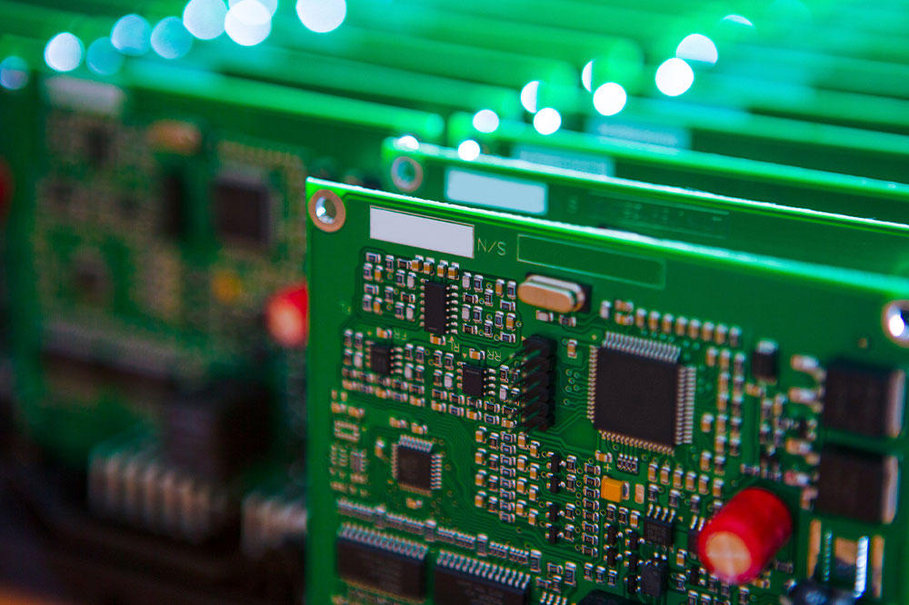 Printed circuit boards – Types, components, and manufacturers