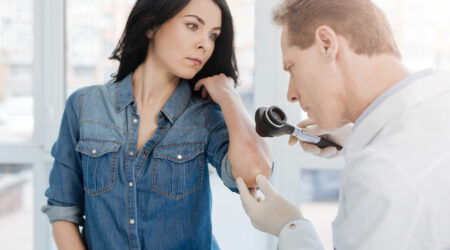 Psoriasis – Signs, causes, and management options