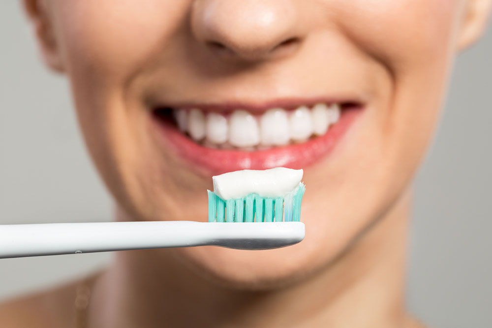 Whitening toothpaste – Common ingredients and buying tips