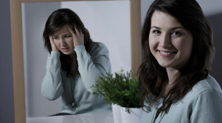 Bipolar disorder – Causes, types, signs, and management