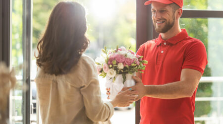 6 tips for picking a floral bouquet delivery service